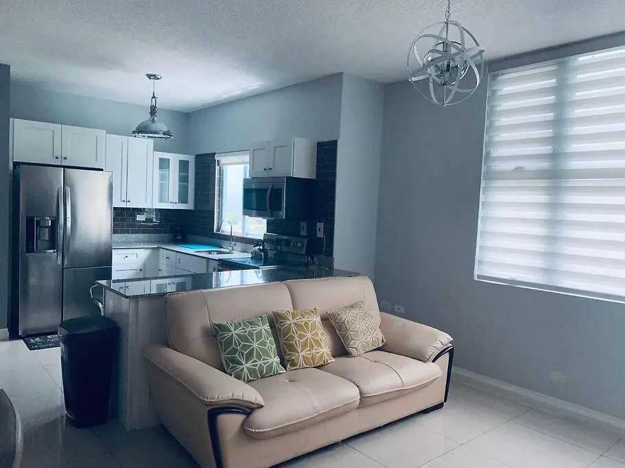 High-Rise Luxe Apartment Kingston